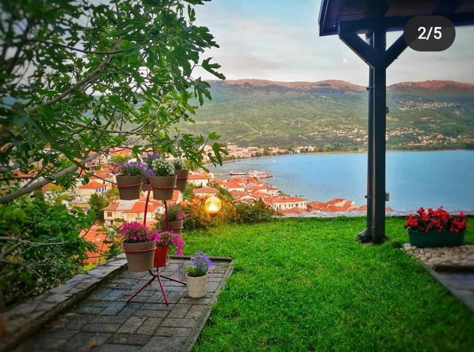 Snegar Apartments Ohrid Exteriör bild